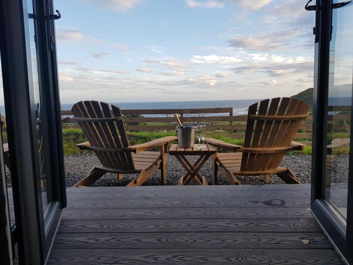Dunbeath Coastal Retreat Villa ภายนอก รูปภาพ